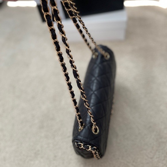 CHANEL Chain Around Flap Bag Sac Rabat - Picture 9 of 13